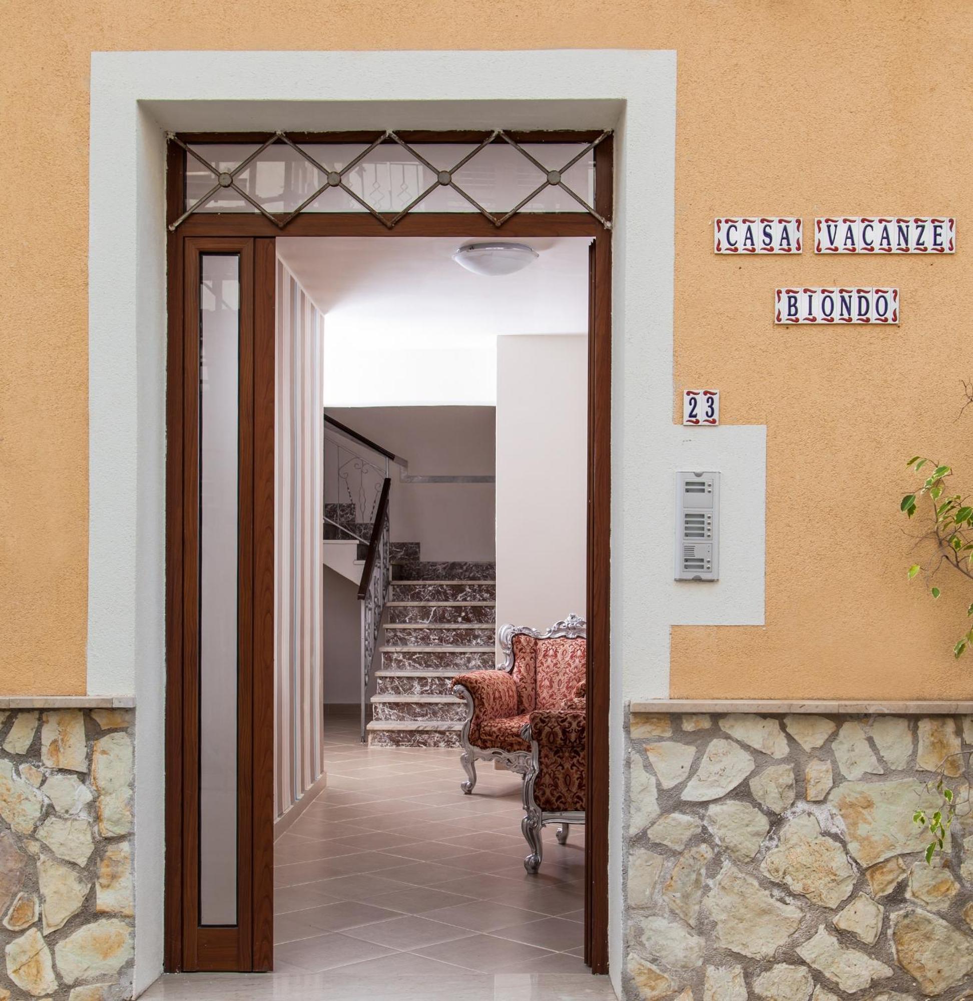 Casa Vacanze Biondo 特拉佩托 外观 照片